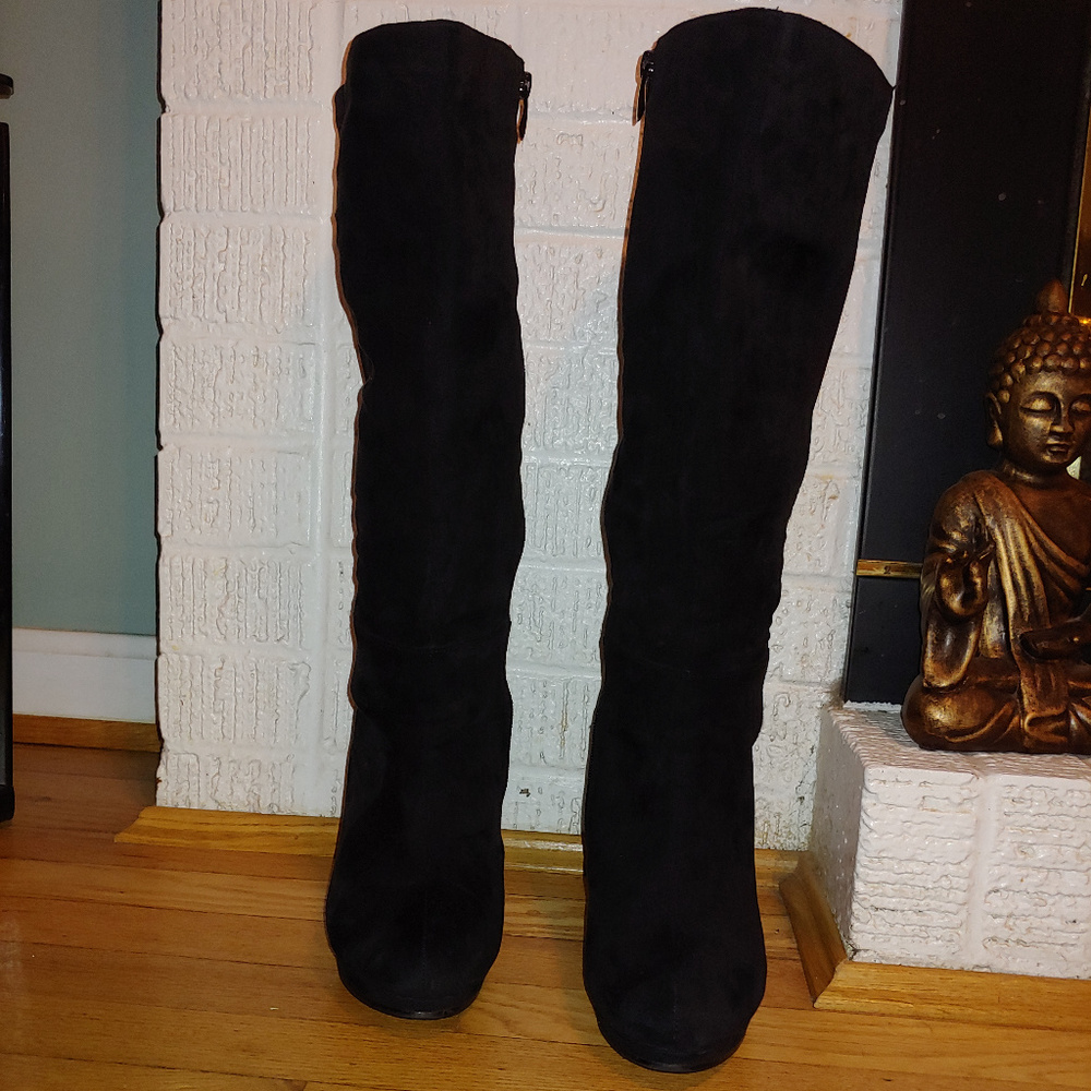 Wide calf black boots 8